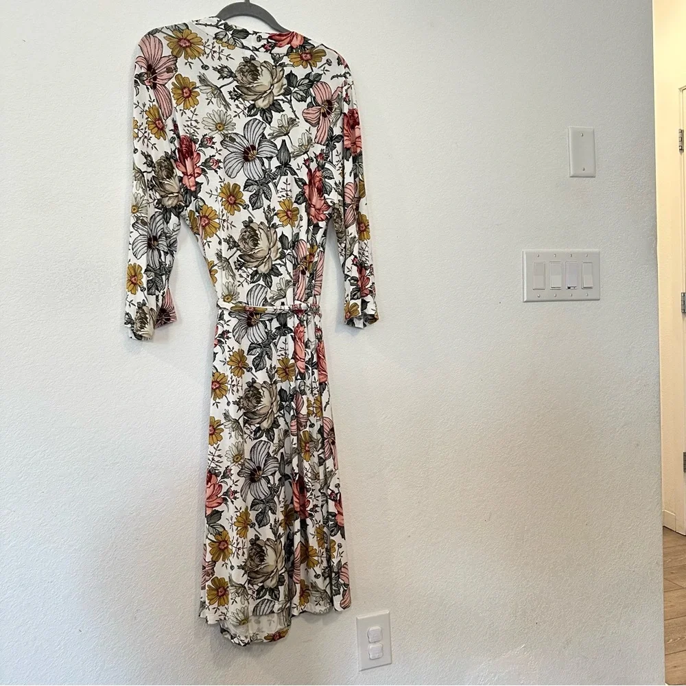 Hattie Milkmaid Goods Robe XXL Maternity Postpartum Newborn Floral Stretchy EUC - Picture 14 of 14
